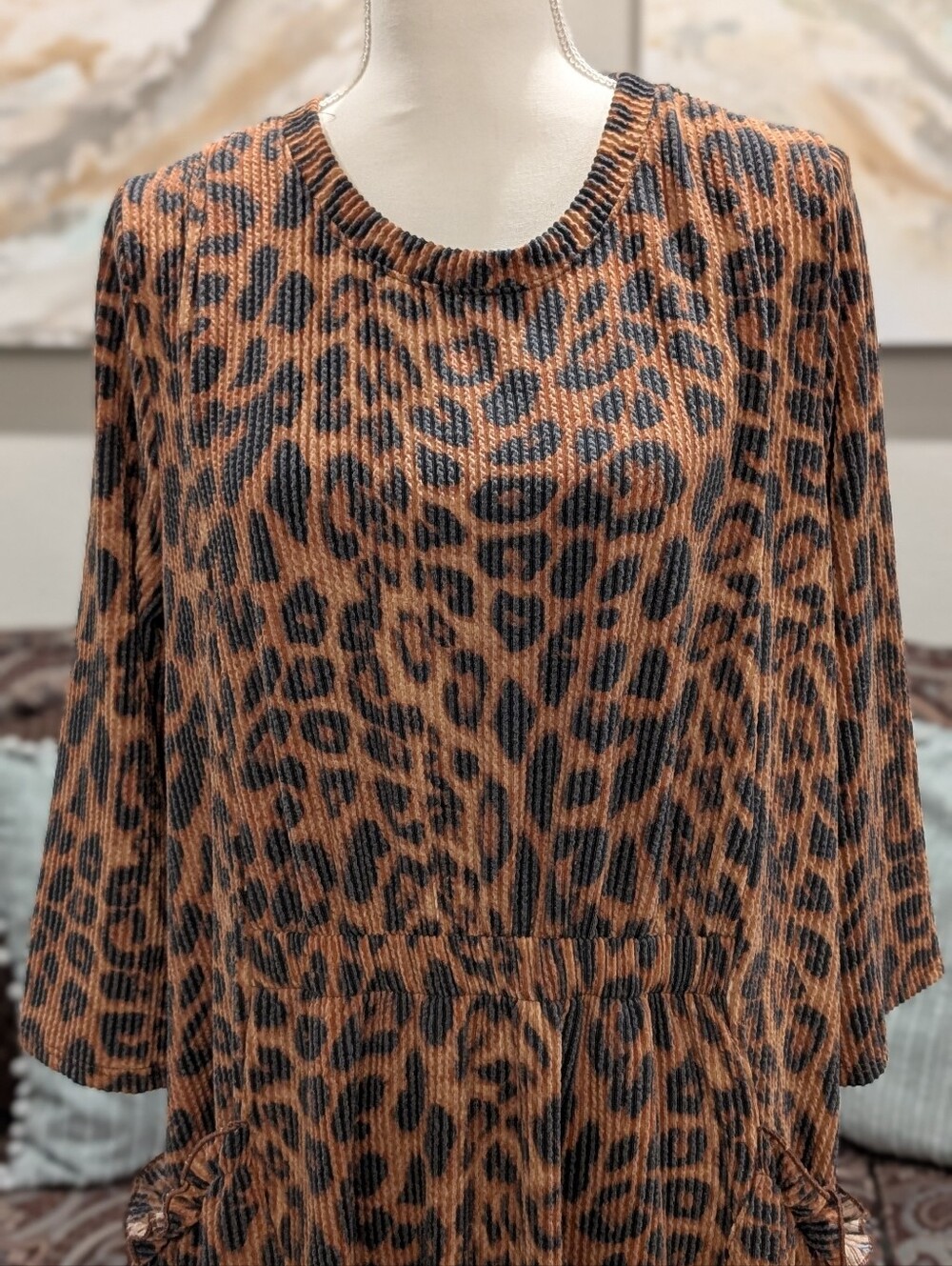 Leopard Ribbed Print Dress - Picture 2 of 6